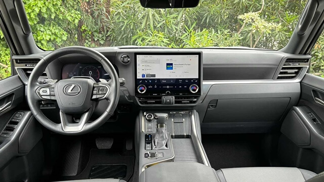 noi-that-xe-lexus-gx550